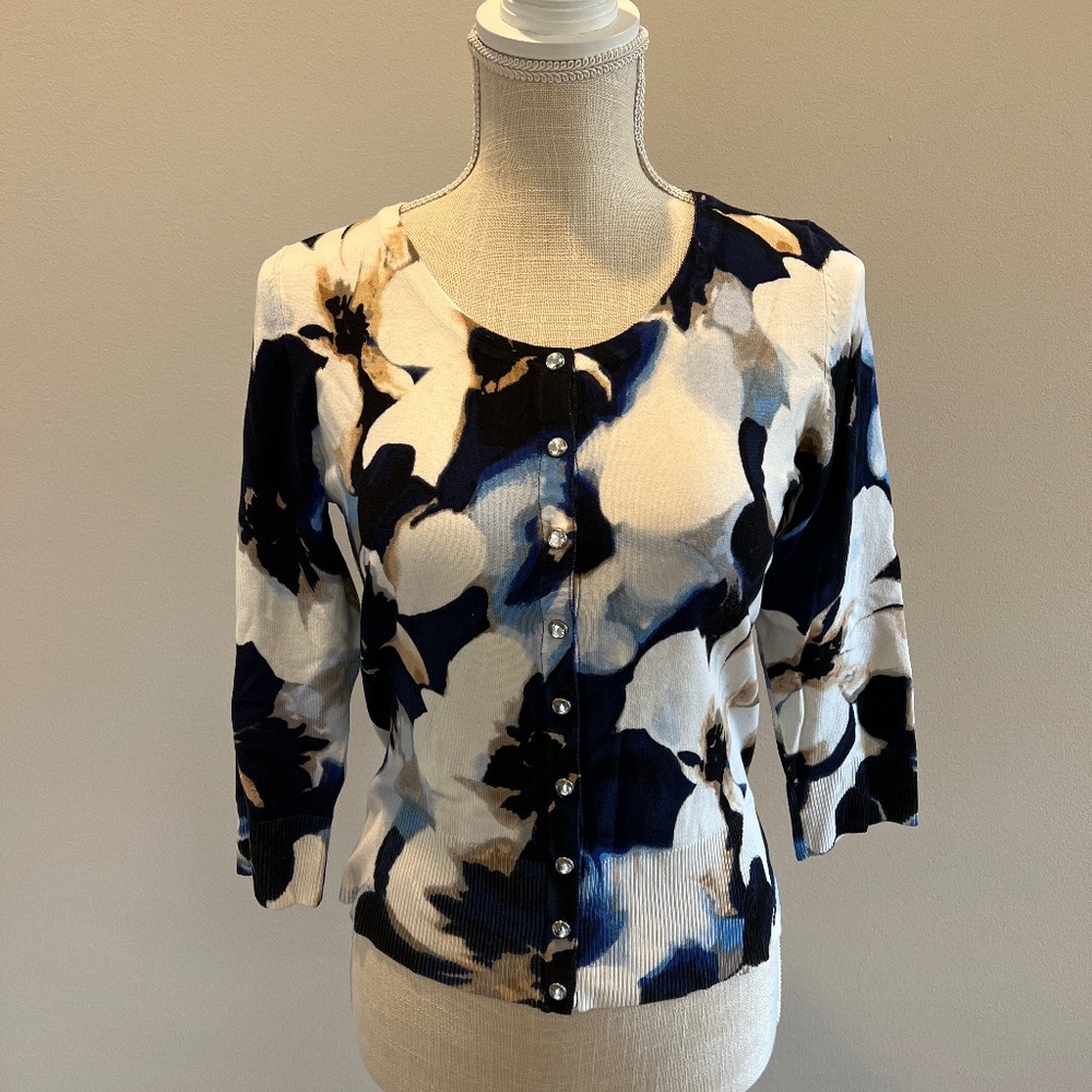 WHBM 3/4 sleeve sweater